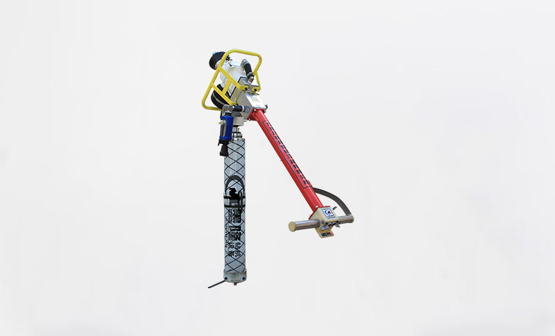 130氣動幫錨桿鉆機.jpg