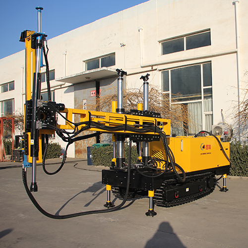 煤礦用跨皮帶履帶式切縫切頂泄壓孔鉆車